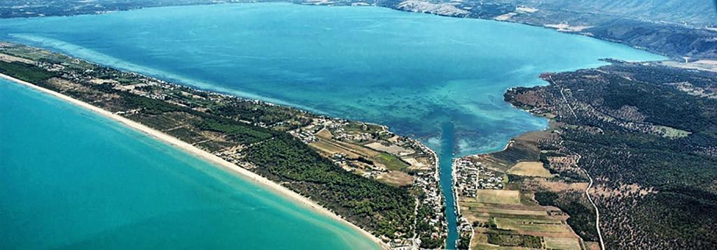 Camping Villaggio Riviera Foce Varano Exterior photo
